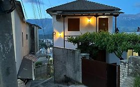 Jons Apartment